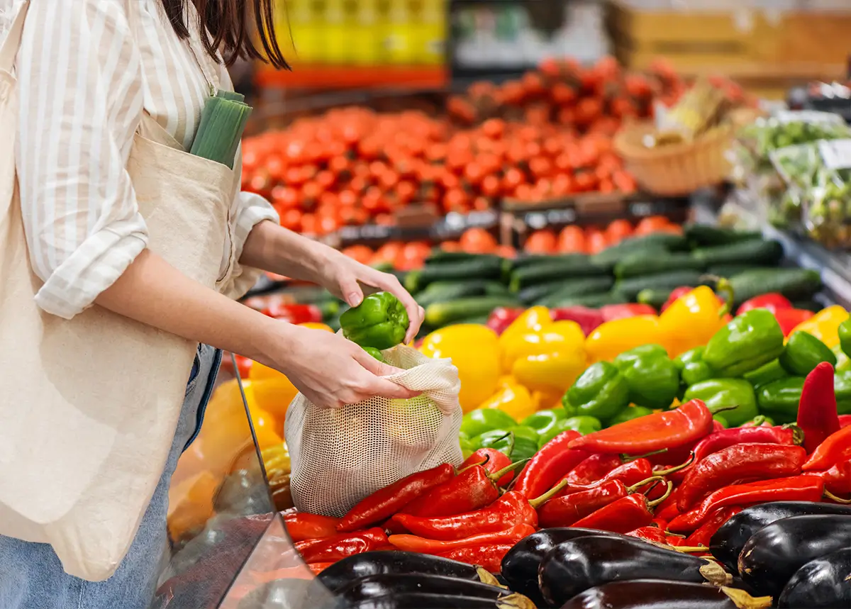 Choosing fresh vegetables for everyday healthy meals