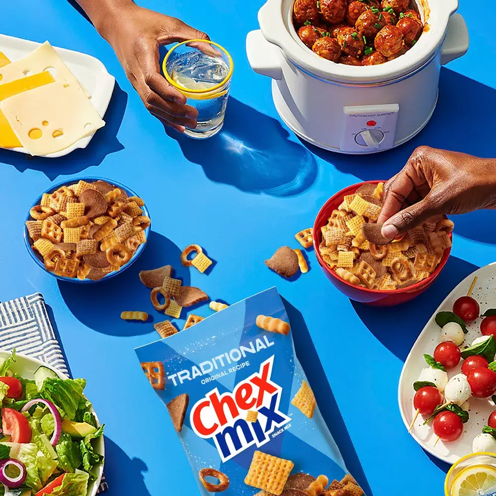 Chex Mix Traditional Large Crunchy Savory Snack Mix - 13.5oz - Image 2